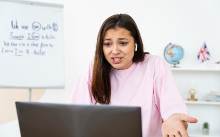 PTE Kolkata Preparation: How to Improve Your Speaking Skills