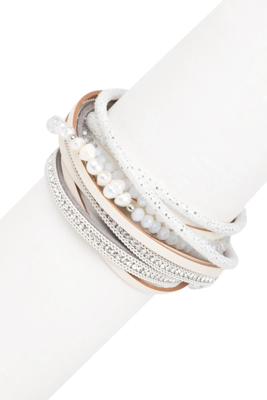THE MOST EFFECTIVE METHOD TO WEAR MEN'S BRACELETS – WITHOUT OVERDOING IT 