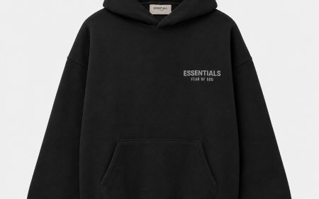Essentials Hoodie Canada | Embrace Comfort and Timeless Style
