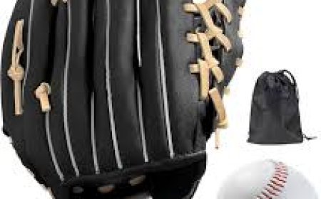 Best Softball Glove Size for a 10-Year-Old: A Parent’s Buying Guide