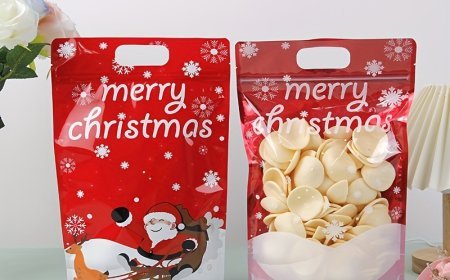 Custom Christmas Mylar Bags for Festive Packaging
