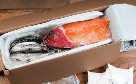 Seafood Delivery: What to Look for When Ordering Online