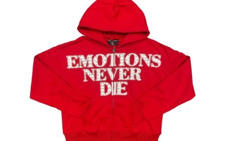How Mixed Emotions Hoodie Complements Modern Men’s Casual Outfits