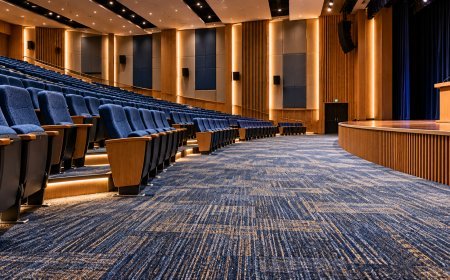 Auditorium Carpet Manufacturers: How to Choose Flooring That Looks Good and Controls Sound