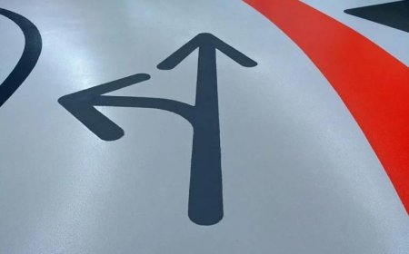 Custom Floor Graphics Near St. Johns Town Center: How Jacksonville Signs & Graphics Helps Retailers Guide Shoppers and Promote Seasonal Offers