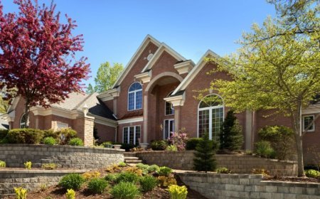 Luxe Landscaping for Elegant Patios and Beautiful Residential Landscapes