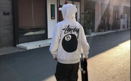 Stussy Streetwear and the Style Behind Its Global Popularity