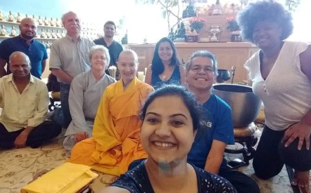 How Can Beginners Approach Buddhist Meditation With the Right Guidance?