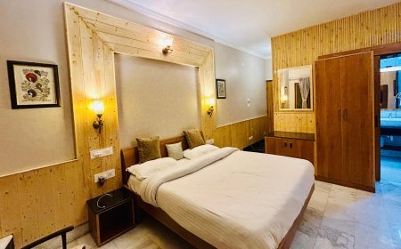 How Does a Hotel in Bir Combine Comfort and Adventure
