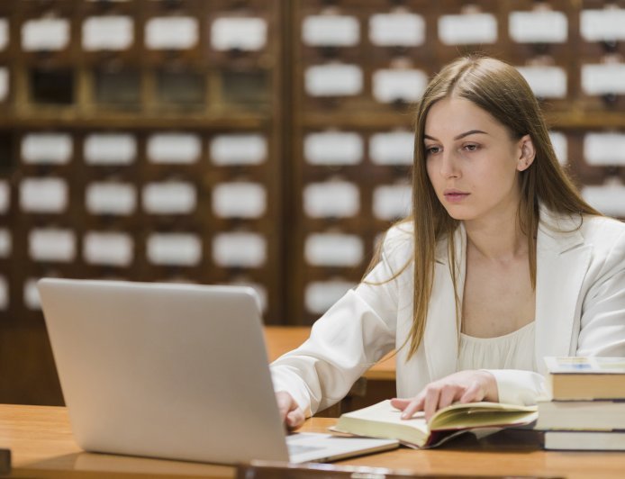 Why Students Find Legal Coursework Research Time-Consuming