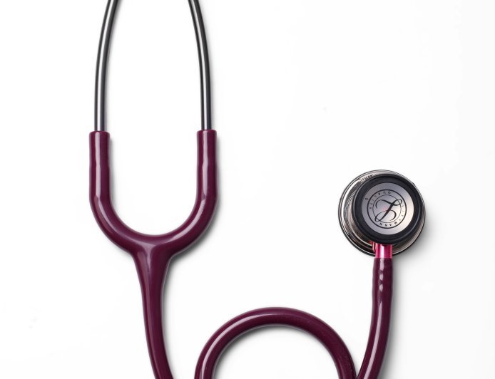 How Can a Medical Virtual Assistant Simplify Healthcare Operations?