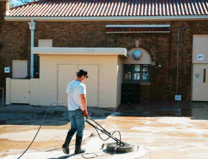 O.N. Point Pressure Washing: Graffiti and Paint Removal in Fort Worth for Cleaner Surfaces