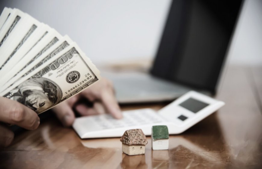How Do Fourplex Investment Property Loans Differ From Single-Family Investment Financing?