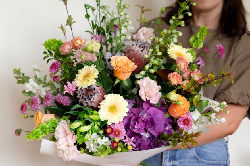 Traffic, Sprawl, and Cutoff Times: When to Order Flowers in Houston for a Same-Day Arrival