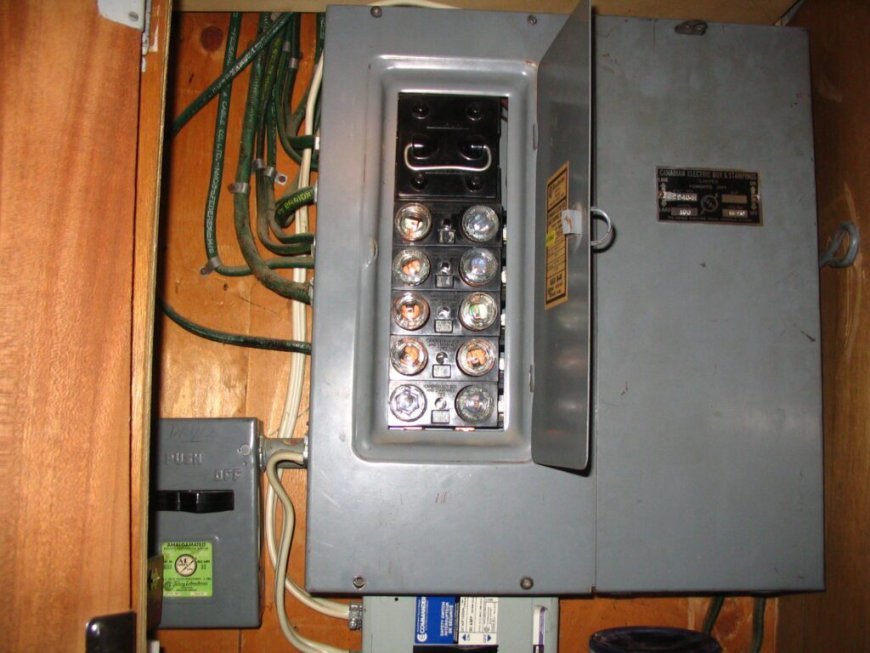Electrical Panel Upgrade in Toronto: When Your Home Needs More Electrical Capacity
