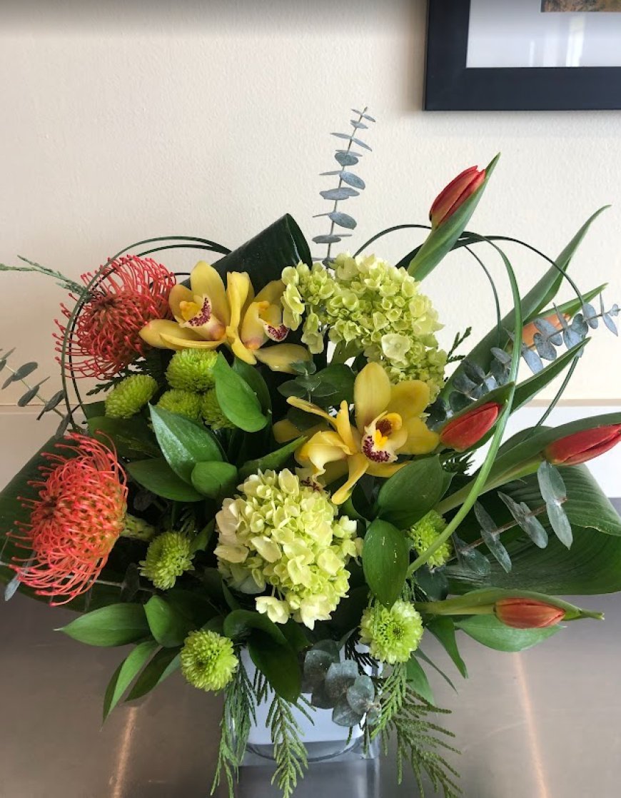How to Care for Your Birthday Bouquet So It Says Vibrant for Over a Week