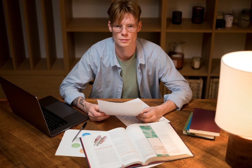 How Critical Thinking Can Improve University Assignment Writing