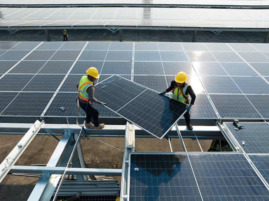 Proveedor de equipos solares: cómo comparar precio, stock y soporte para proyectos residenciales