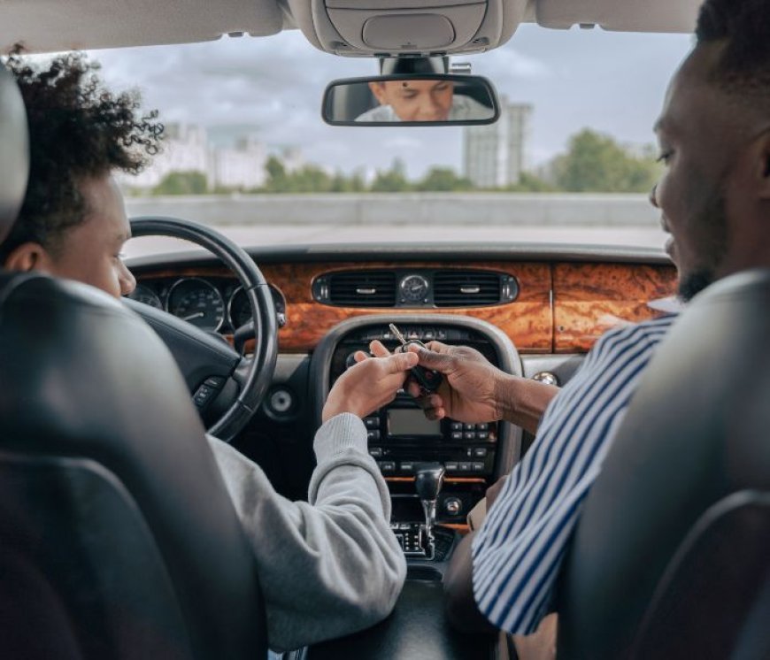 Top Benefits of Hiring a Local Driving Instructor in Bolton