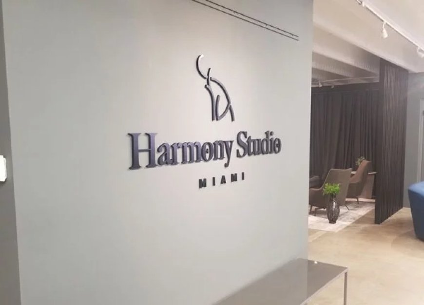 How Well-Planned Lobby Signs Help Miami Businesses Build Trust With Clients and Business Partners