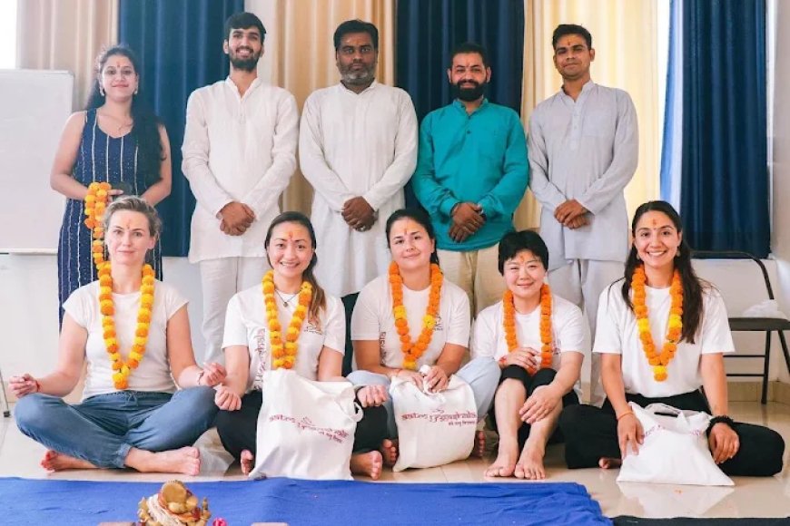 Rishikesh Through a New Lens: Yoga Education, Local Traditions and Outdoor Living